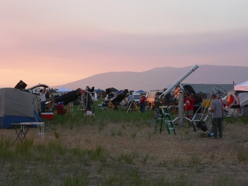 As you come closer you see more and more telescopes and the tents with their owners.